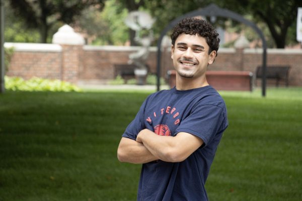 Sebartián Ortiz, de Puerto Rico, miembro del equipo de fútbol